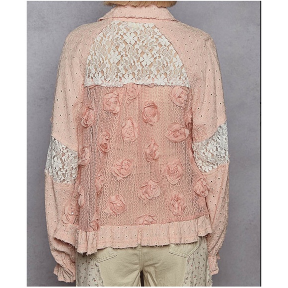 POL Floral Appliqué Button Down Jacket Shacket - Picture 5 of 5